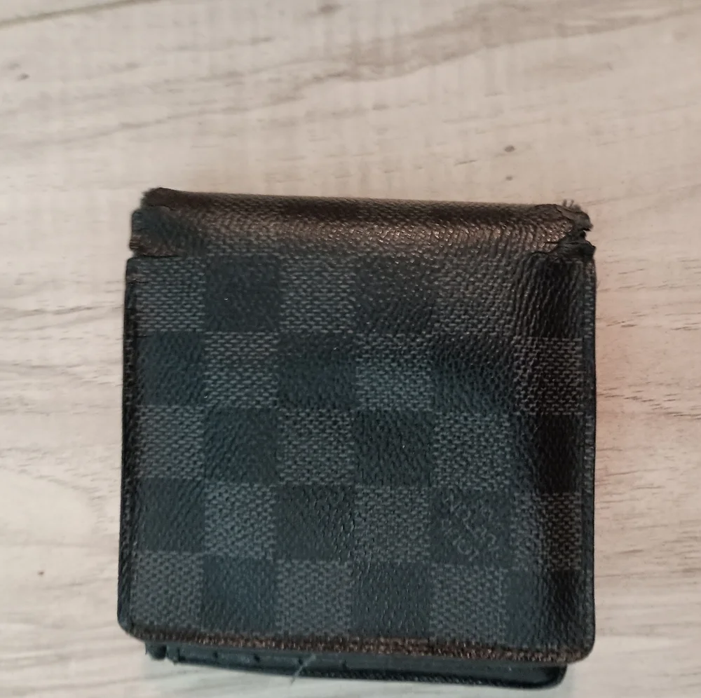 Authentic Louis Vuitton Damier Graphite Portefeuille Slender Wallet For Men
